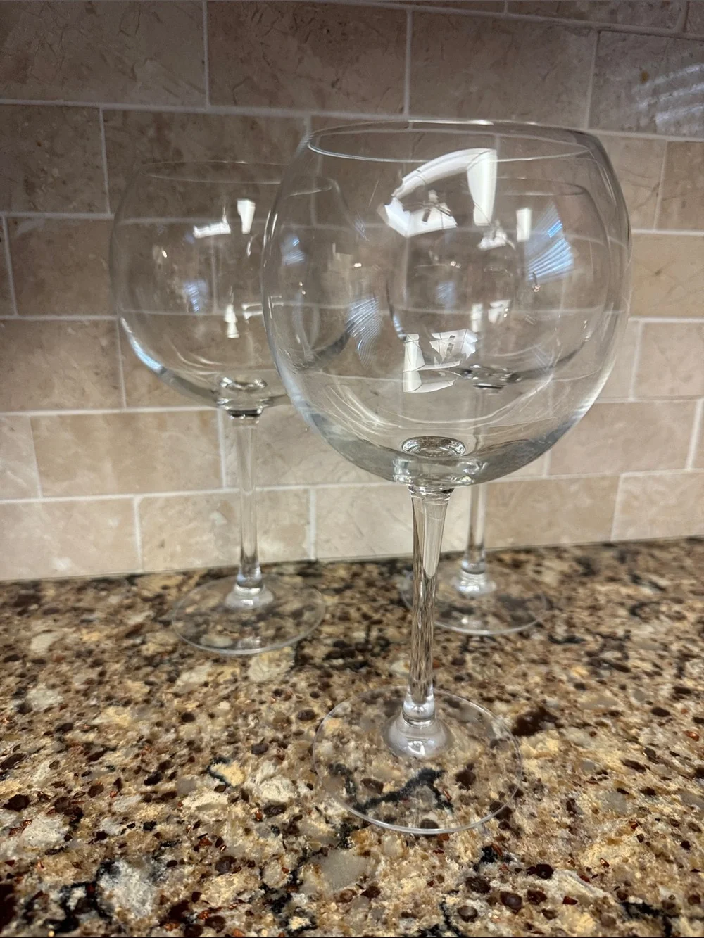 Clear Glass Red Wine Balloon Goblets - Elegant Large Stemware - Set of 3